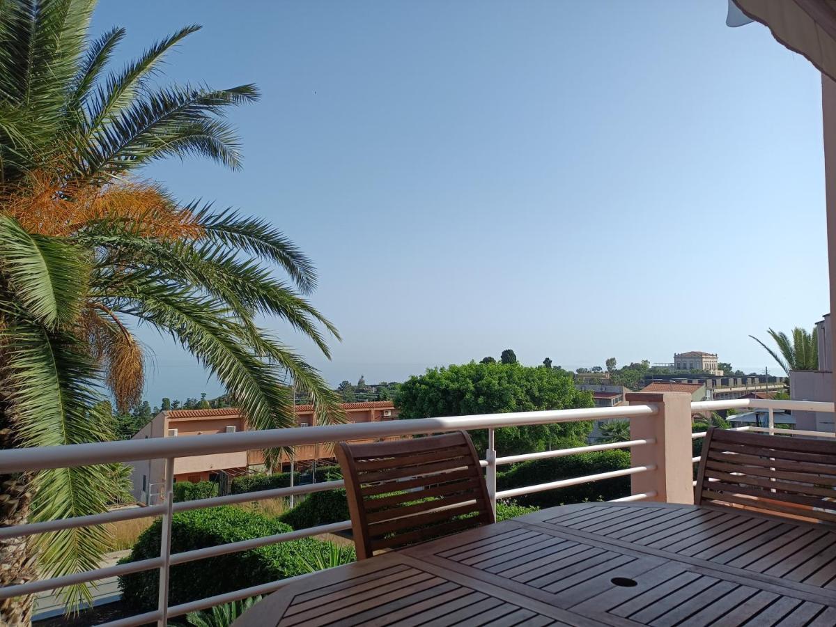 شقة Magabu' - Swimming Pool And Free Parking تْشيفالو المظهر الخارجي الصورة